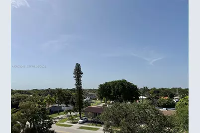 4700 Washington St #502, Hollywood, FL 33021 - Photo 13