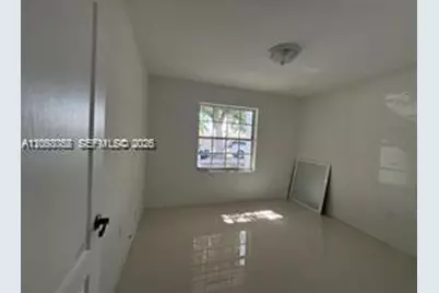 14845 SW 36th Ter, Miami, FL 33185 - Photo 17