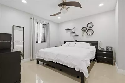 5094 NW 195th Ln, Miami Gardens, FL 33055 - Photo 11