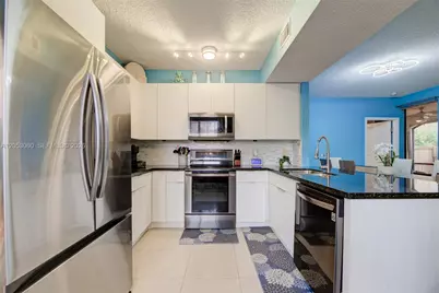 11856 NW 11th St #11856, Pembroke Pines, FL 33026 - Photo 7