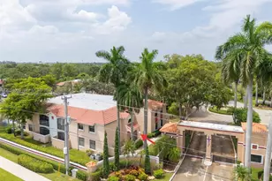 11856 NW 11th St, Pembroke Pines, FL 33026 - Photo 31