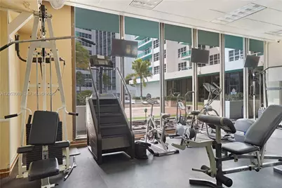 5101 Collins Ave #14L, Miami Beach, FL 33140 - Photo 9