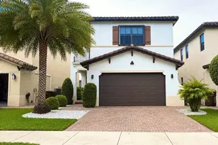 3258 W 99th Pl, Hialeah, FL 33018 - Photo 3