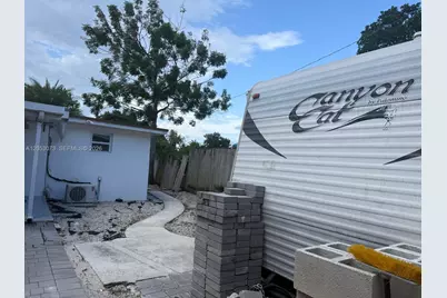 3440 NW 7th Ct, Lauderhill, FL 33311 - Photo 39