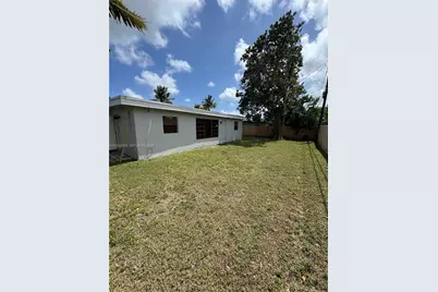 649 W Evanston Cir, Fort Lauderdale, FL 33312 - Photo 3