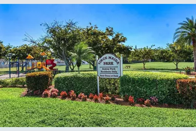 22738 Pickerel Cir, Boca Raton, FL 33428 - Photo 1