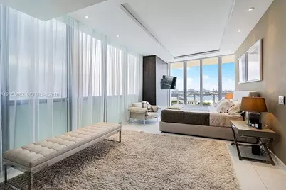 1100 Biscayne Blvd #1501, Miami, FL 33132 - Photo 17