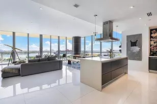 1100 Biscayne Blvd, Miami, FL 33132 - Photo 7