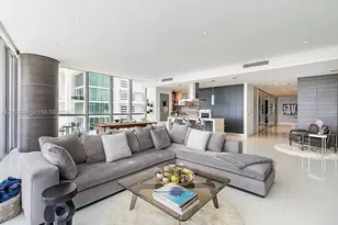 1100 Biscayne Blvd, Miami, FL 33132 - Photo 3