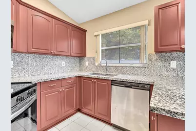 7249 NW 1st Mnr, Plantation, FL 33317 - Photo 45