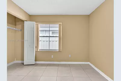 7249 NW 1st Mnr, Plantation, FL 33317 - Photo 35