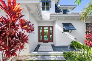 728 Malaga Dr, Boca Raton, FL 33432 - Photo 3