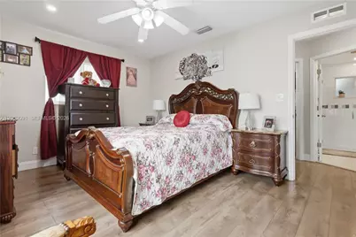 1465 NW 68th Ter, Margate, FL 33063 - Photo 15