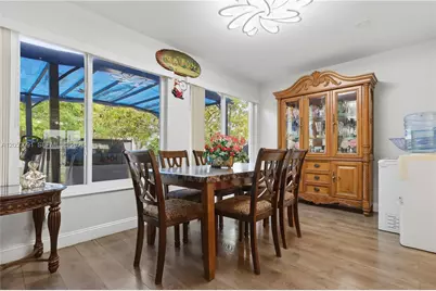 1465 NW 68th Ter, Margate, FL 33063 - Photo 9