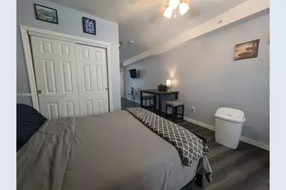 1446 Ocean Dr #44, Miami Beach, FL 33139 - Photo 5