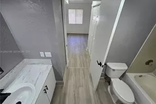 12555 NW 11th Way, Miami, FL 33182 - Photo 21