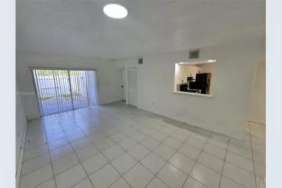 12555 NW 11th Way #103, Miami, FL 33182 - Photo 11
