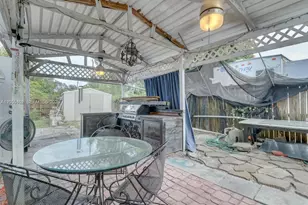 2200 SW 42nd Way, Fort Lauderdale, FL 33317 - Photo 11