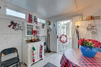 2200 SW 42nd Way #A, Fort Lauderdale, FL 33317 - Photo 3