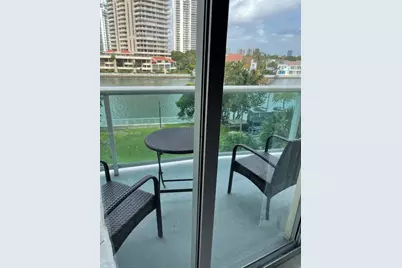 19390 Collins Av #417, Sunny Isles Beach, FL 33160 - Photo 11