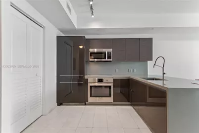 1080 Brickell Ave #1602, Miami, FL 33131 - Photo 17