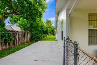 5311 NW 16th St, Lauderhill, FL 33313 - Photo 7