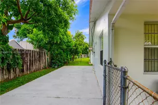 5311 NW 16th St, Lauderhill, FL 33313 - Photo 7