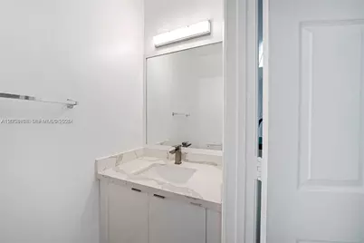 3903 Tree Top Dr #3903, Weston, FL 33332 - Photo 13