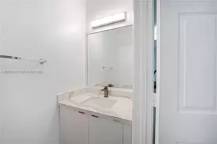 3903 Tree Top Dr, Weston, FL 33332 - Photo 13