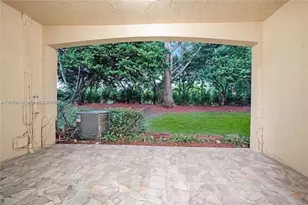 3903 Tree Top Dr, Weston, FL 33332 - Photo 15
