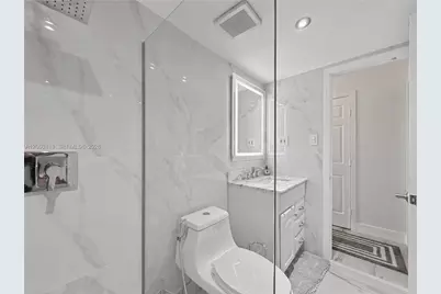 5301 Ocean Ter #7, Marathon, FL 33050 - Photo 23