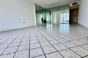 2801 NE 183rd St, Aventura, FL 33160 - Photo 15