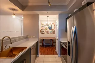 533 NE 3rd Ave, Fort Lauderdale, FL 33301 - Photo 7