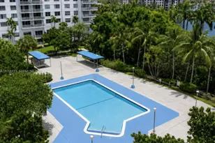 2801 NE 183rd St, Aventura, FL 33160 - Photo 9