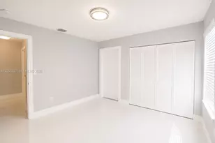 1104 SW 118th Ct, Miami, FL 33184 - Photo 5