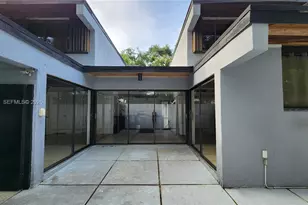 6439 Lemon Tree Ln, Miami Lakes, FL 33014 - Photo 15
