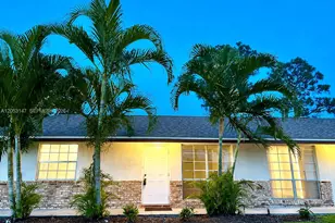 96 SE Norfolk Blvd, Stuart, FL 34997 - Photo 1