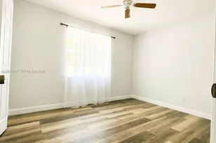 96 SE Norfolk Blvd, Stuart, FL 34997 - Photo 11