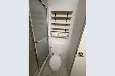 8590 Sunrise Lakes Blvd #309, Sunrise, FL 33322 - Photo 15