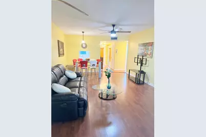 8590 Sunrise Lakes Blvd #309, Sunrise, FL 33322 - Photo 11