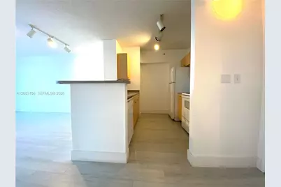 1919 Van Buren St #506A, Hollywood, FL 33020 - Photo 9