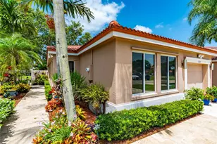 1707 SW 109th Terrace, Davie, FL 33324 - Photo 3