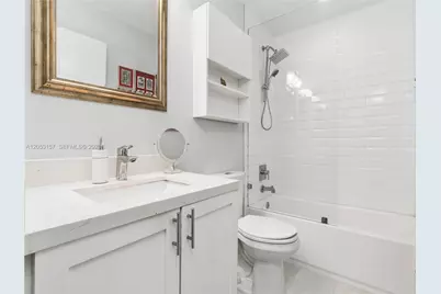 1707 SW 109th Ter, Davie, FL 33324 - Photo 27