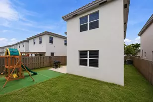 1367 SE 26th Ter, Homestead, FL 33035 - Photo 21