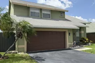 12236 NW 33rd St, Sunrise, FL 33323 - Photo 3