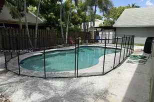 12236 NW 33rd St, Sunrise, FL 33323 - Photo 15