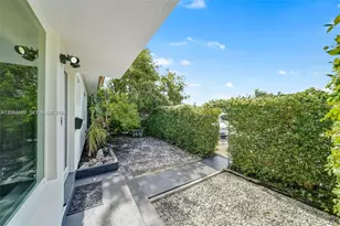 821 84th St, Miami Beach, FL 33141 - Photo 17