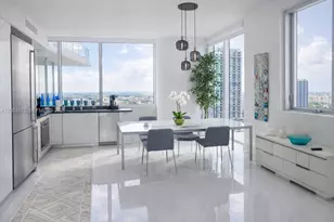 92 SW 3rd St, Miami, FL 33130 - Photo 3