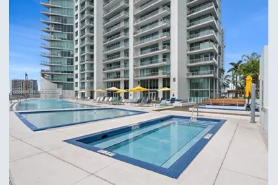 92 SW 3rd St #2510, Miami, FL 33130 - Photo 13