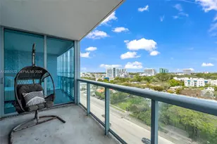 601 NE 36th St, Miami, FL 33137 - Photo 17